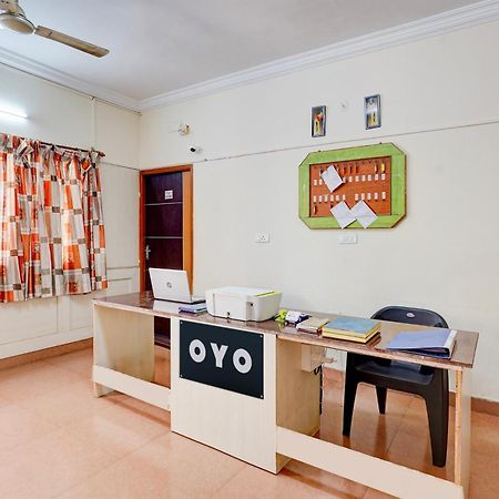 Hotel O Nest Inn Ченнаи Экстерьер фото